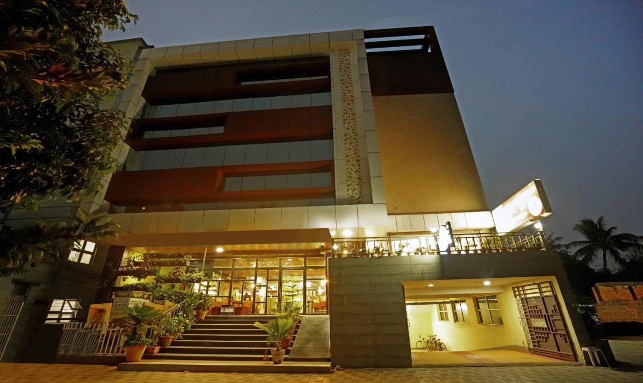 Treebo Lazystay Grand Patia Bhubaneswar Exterior photo